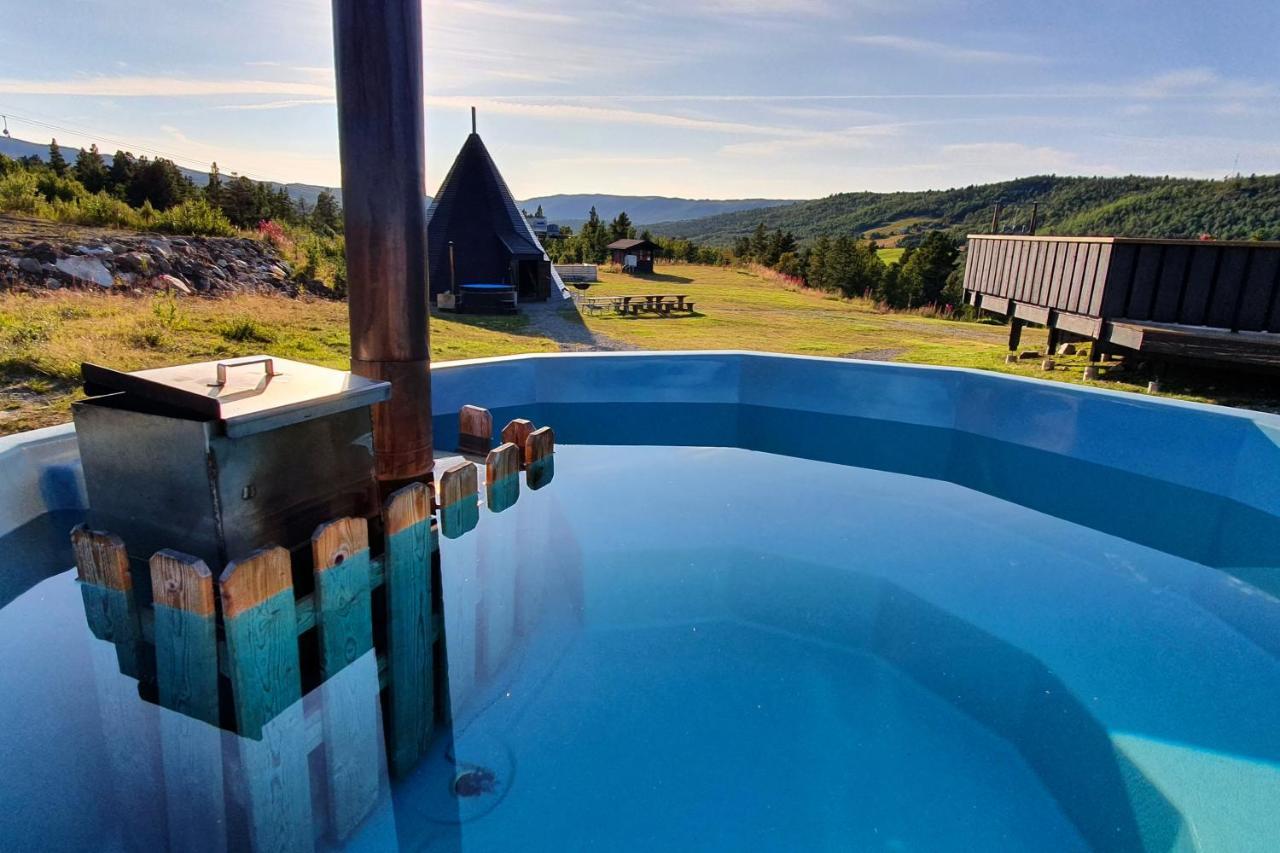 Active Adventure Base - Apartment & Lavvo, Dagali Fjellpark Exteriör bild