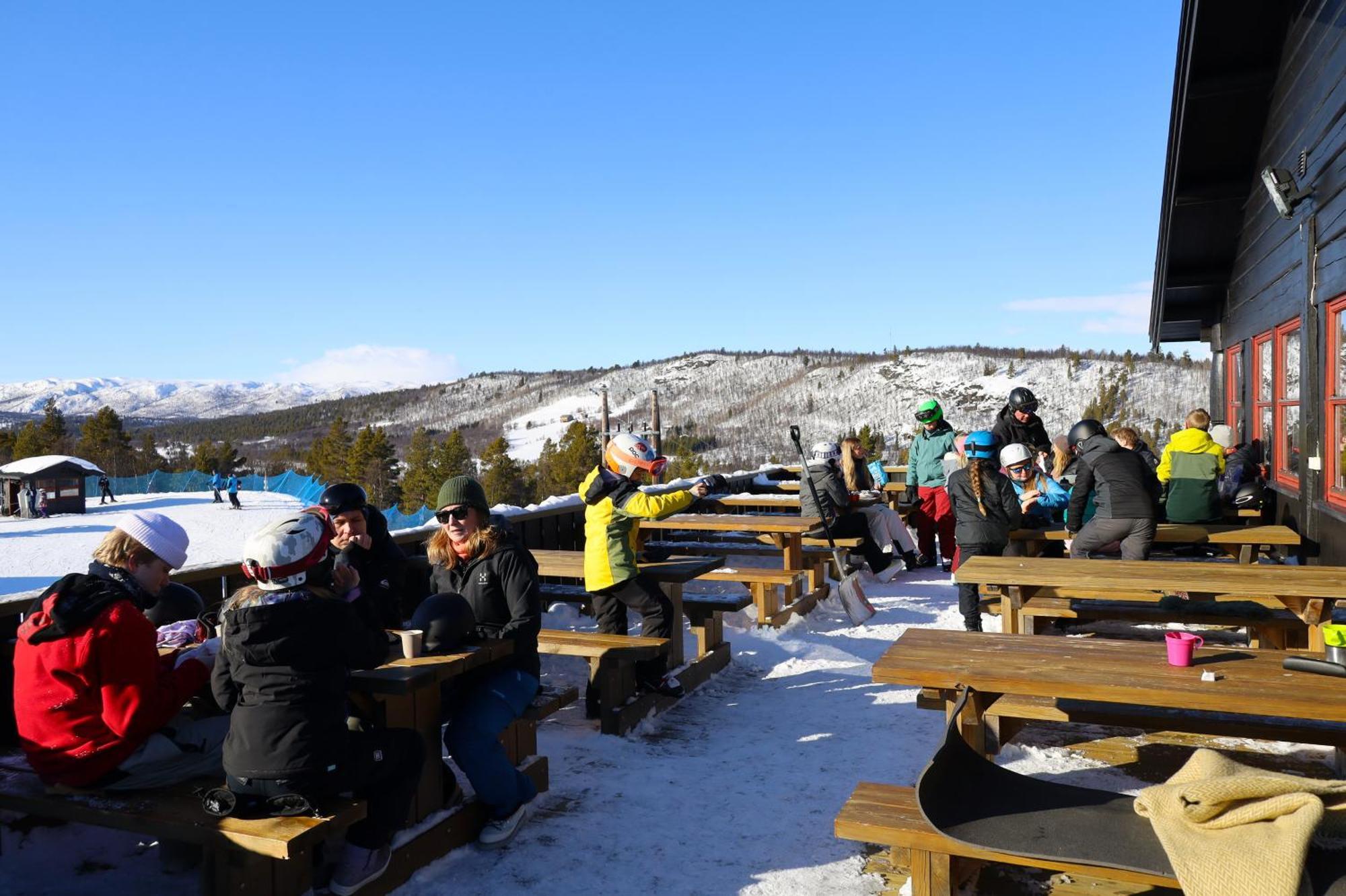 Active Adventure Base - Apartment & Lavvo, Dagali Fjellpark Exteriör bild